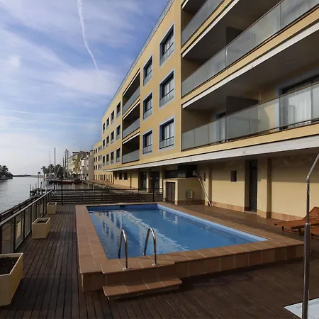 Condo Pierre &